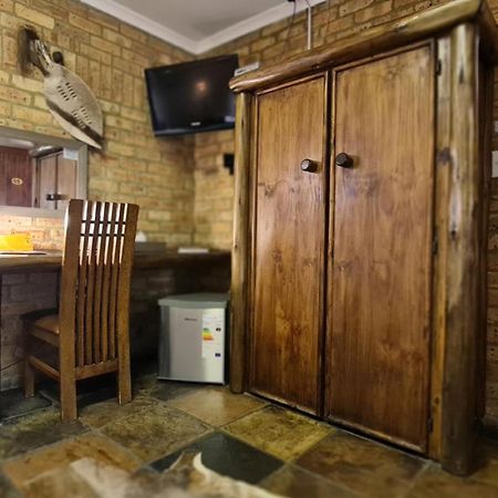 Klein Bosveld Guest House eMalahleni Exterior photo