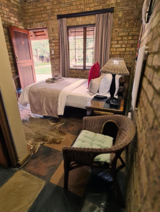 Klein Bosveld Guest House eMalahleni Exterior photo