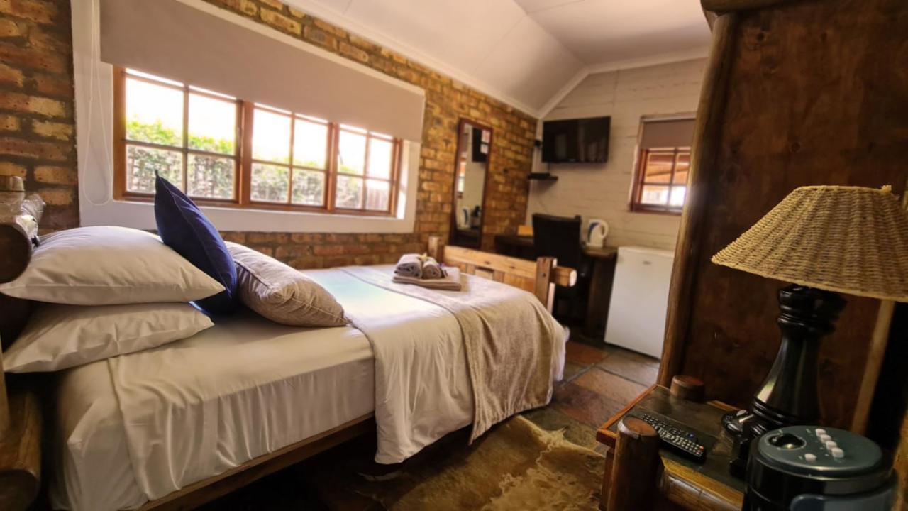 Klein Bosveld Guest House eMalahleni Exterior photo